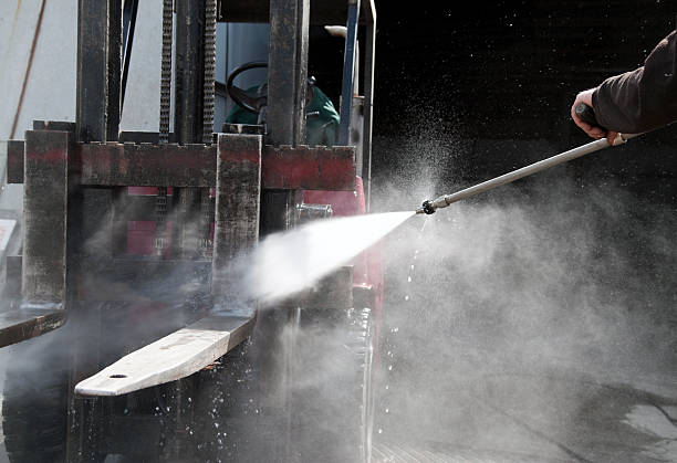 Best Machinery and Equipment Cleaning  in Kendallville, IN